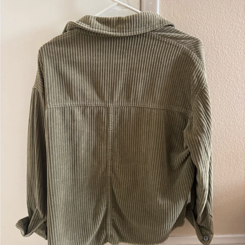 Zara Khaki Corduroy Button Down - Picture 4 of 5